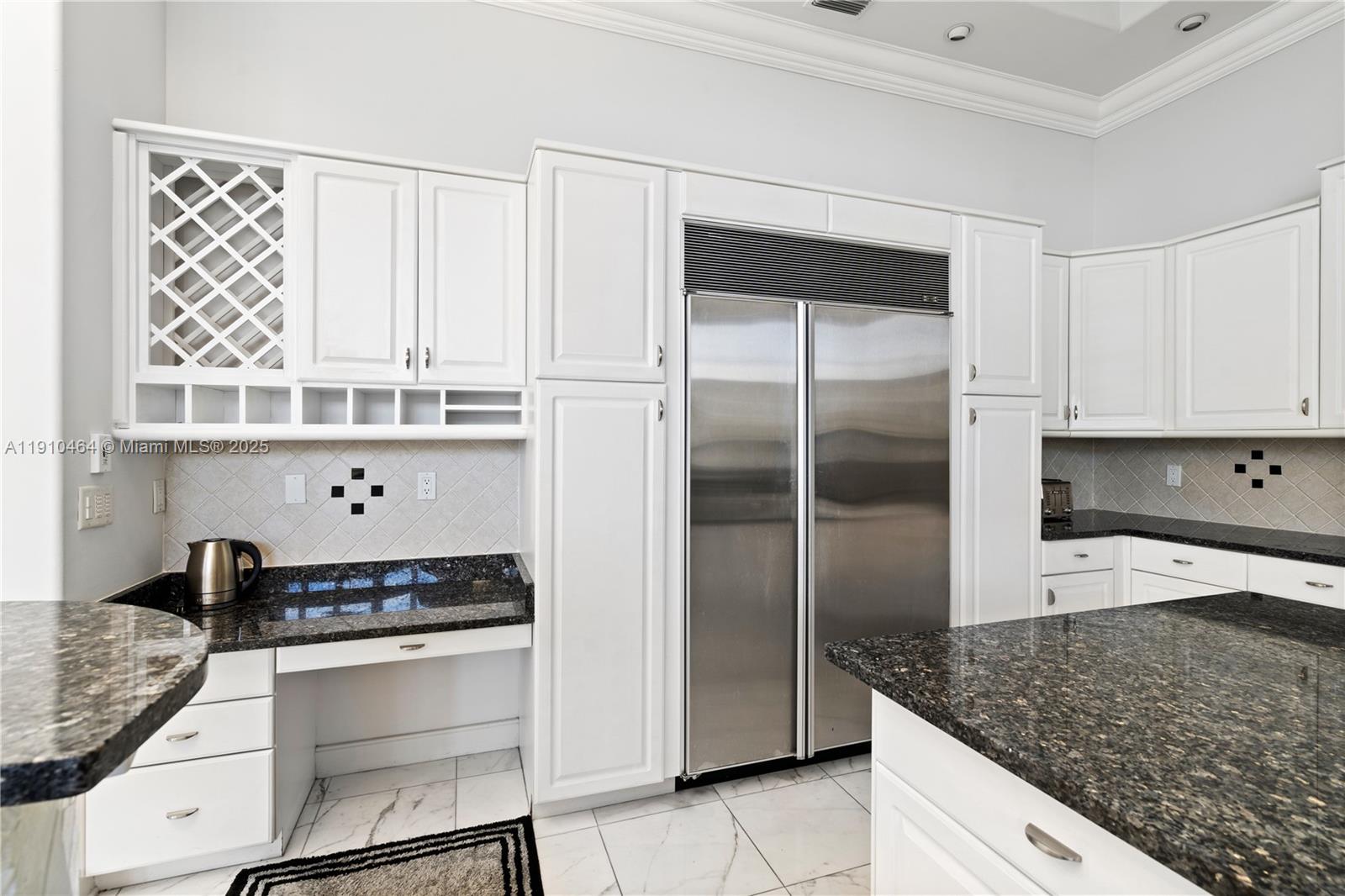 2939 Paddock Ln Weston, FL 33331