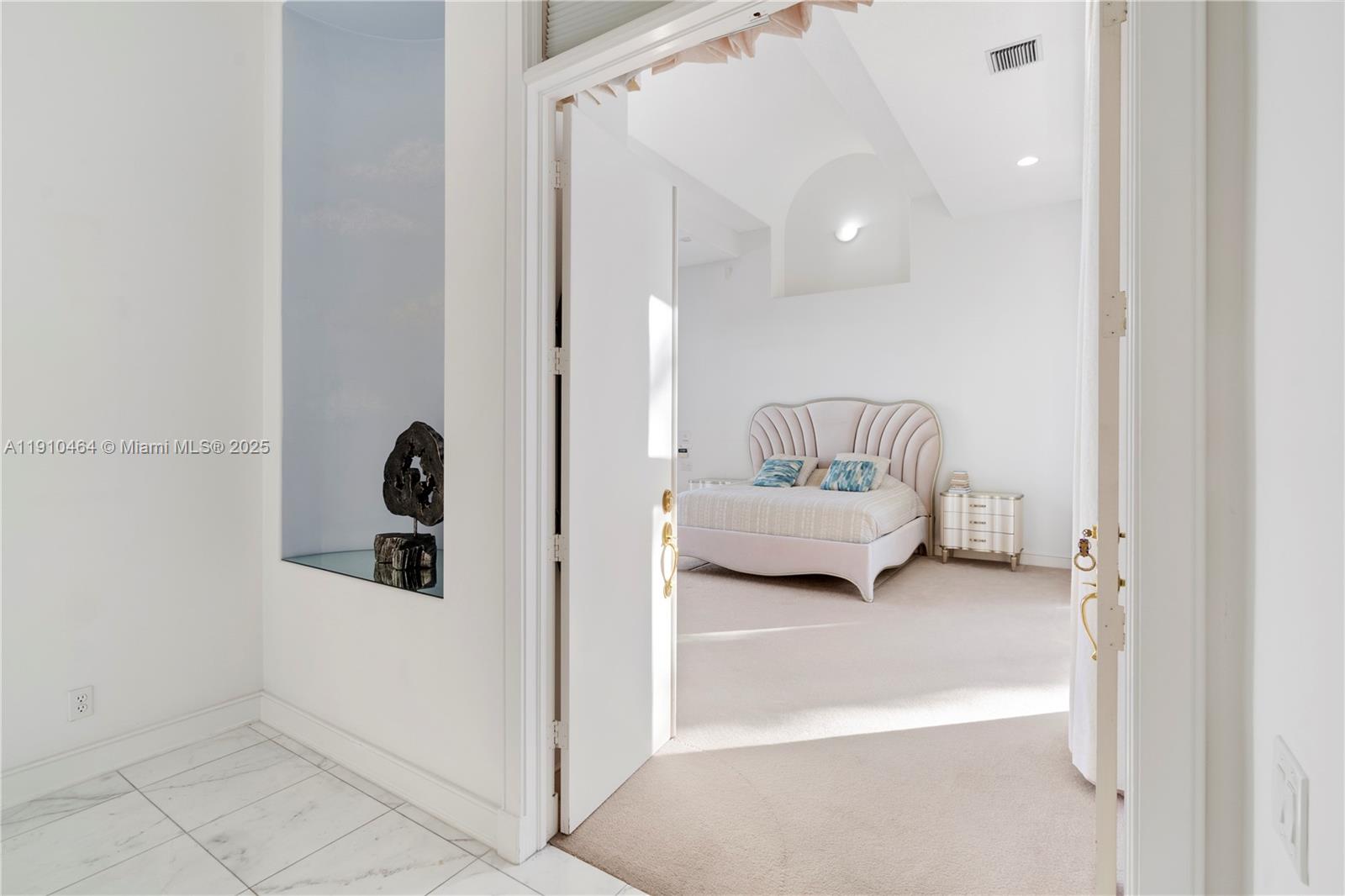 2939 Paddock Ln Weston, FL 33331