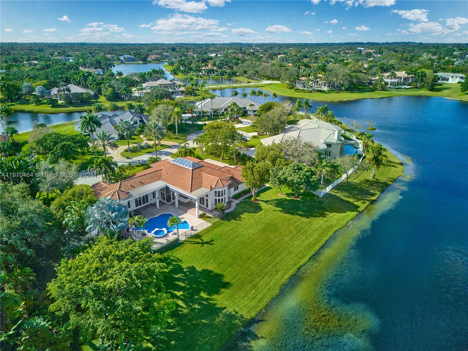 2939 Paddock Ln Weston, FL 33331