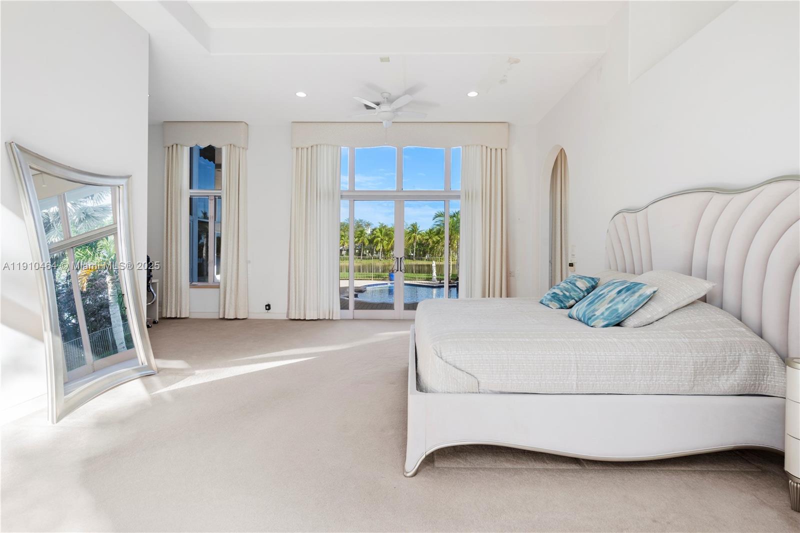 2939 Paddock Ln Weston, FL 33331