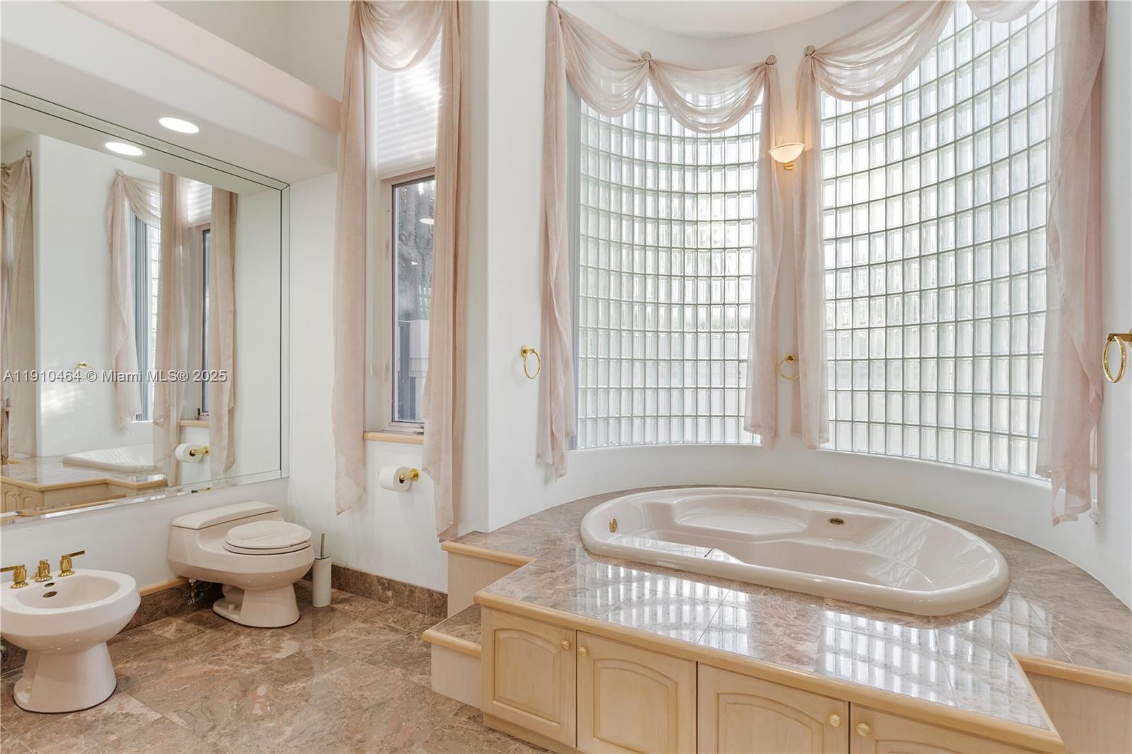 2939 Paddock Ln Weston, FL 33331