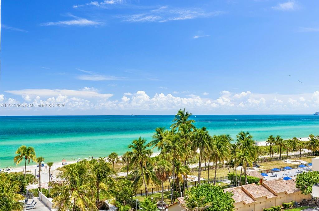 2625 Collins Ave #702 Miami Beach, FL 33140