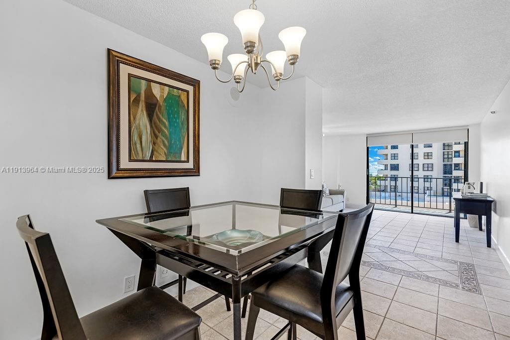 2625 Collins Ave #702 Miami Beach, FL 33140