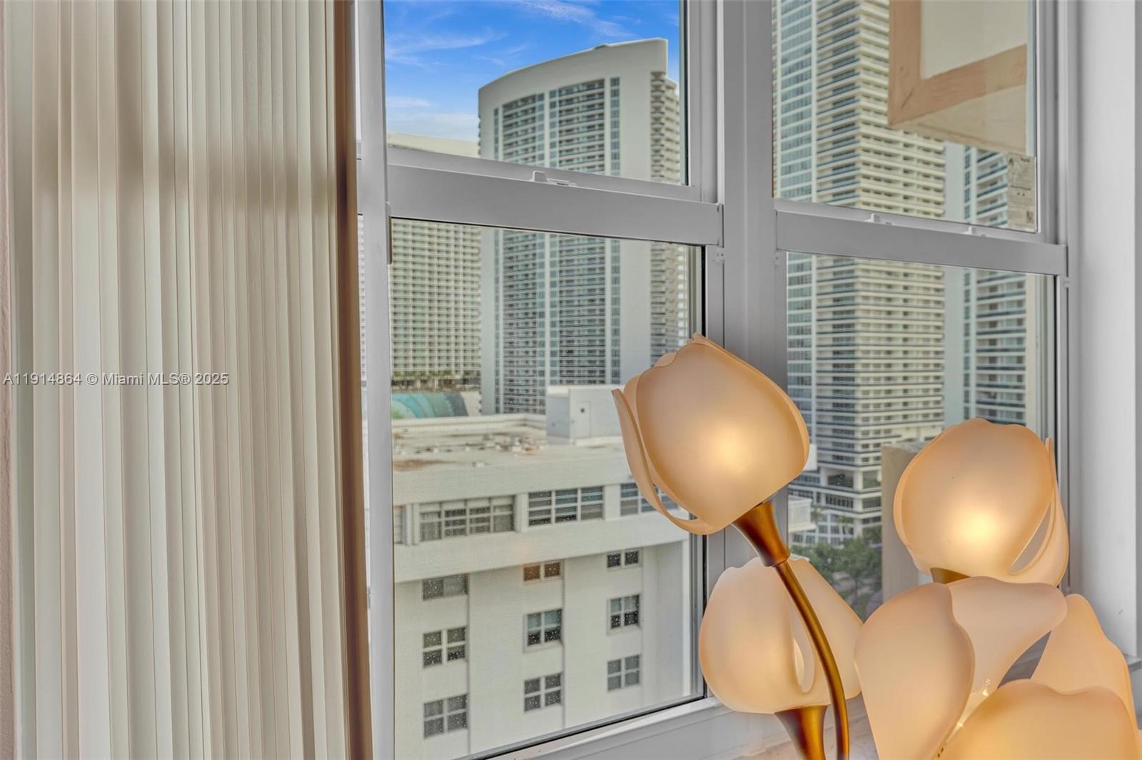 image Prince George Arms Condo33