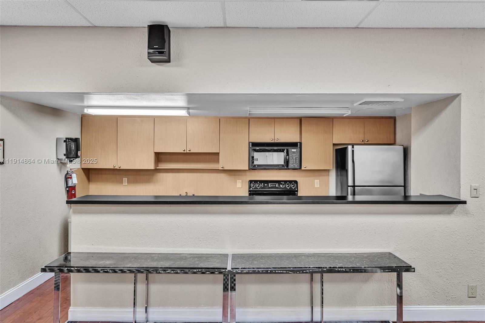 image Prince George Arms Condo59