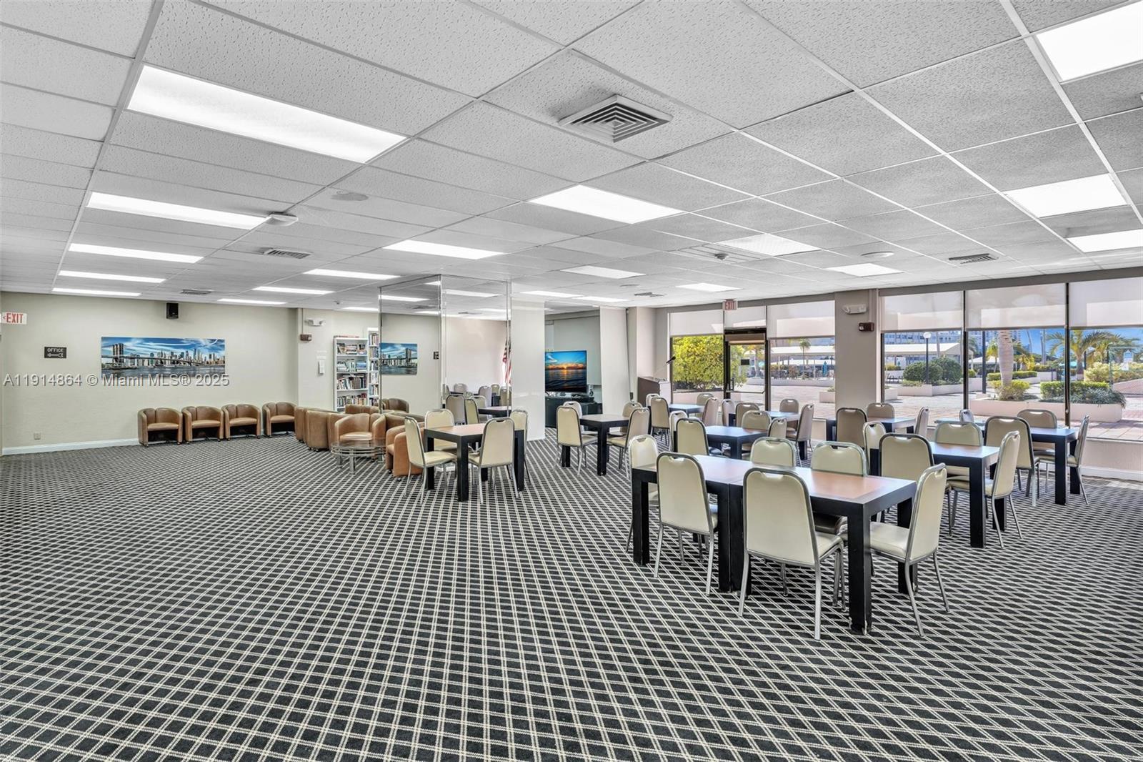 image Prince George Arms Condo60