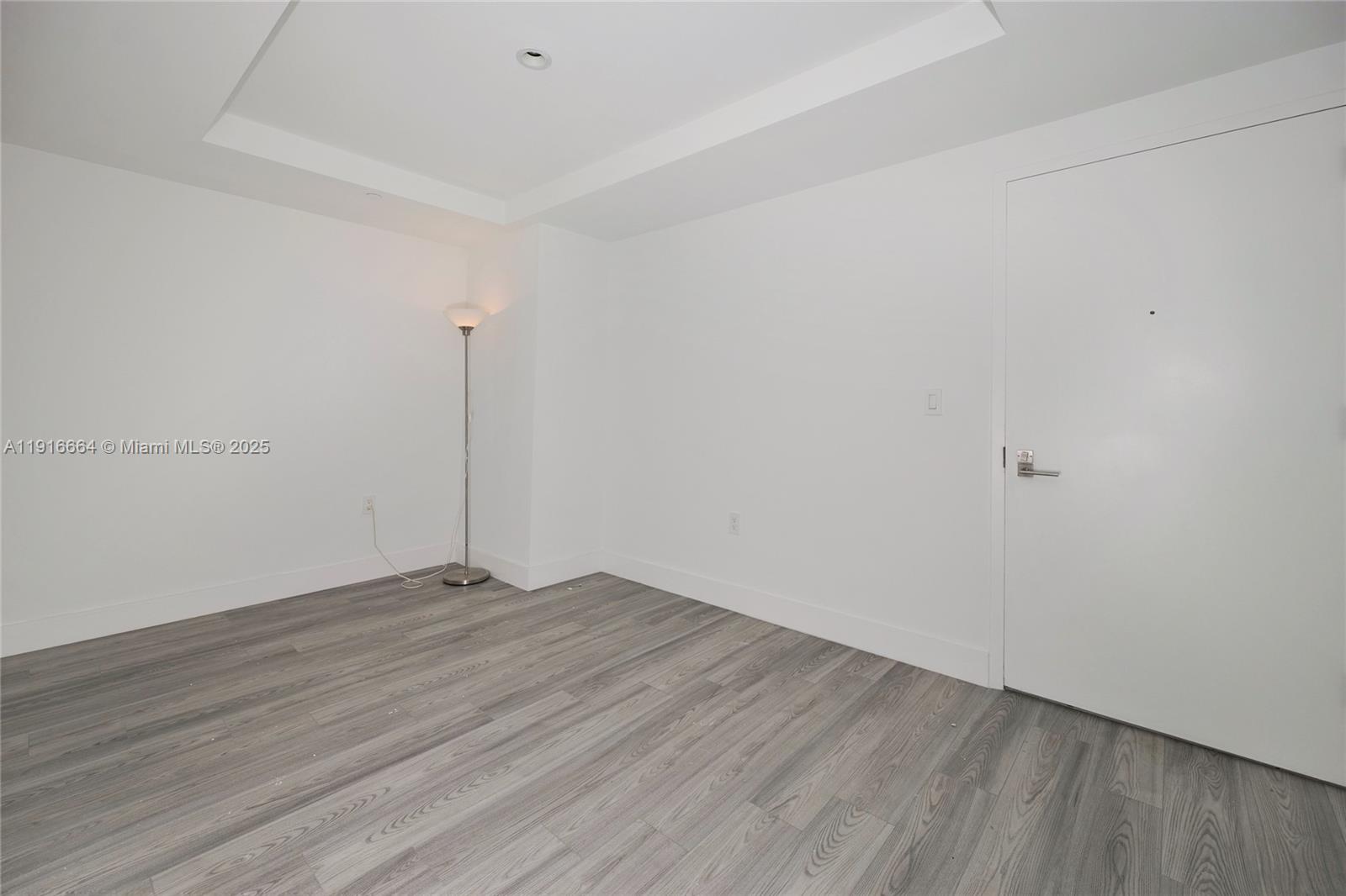 45 SW 9th St #1504 Miami, FL 33130