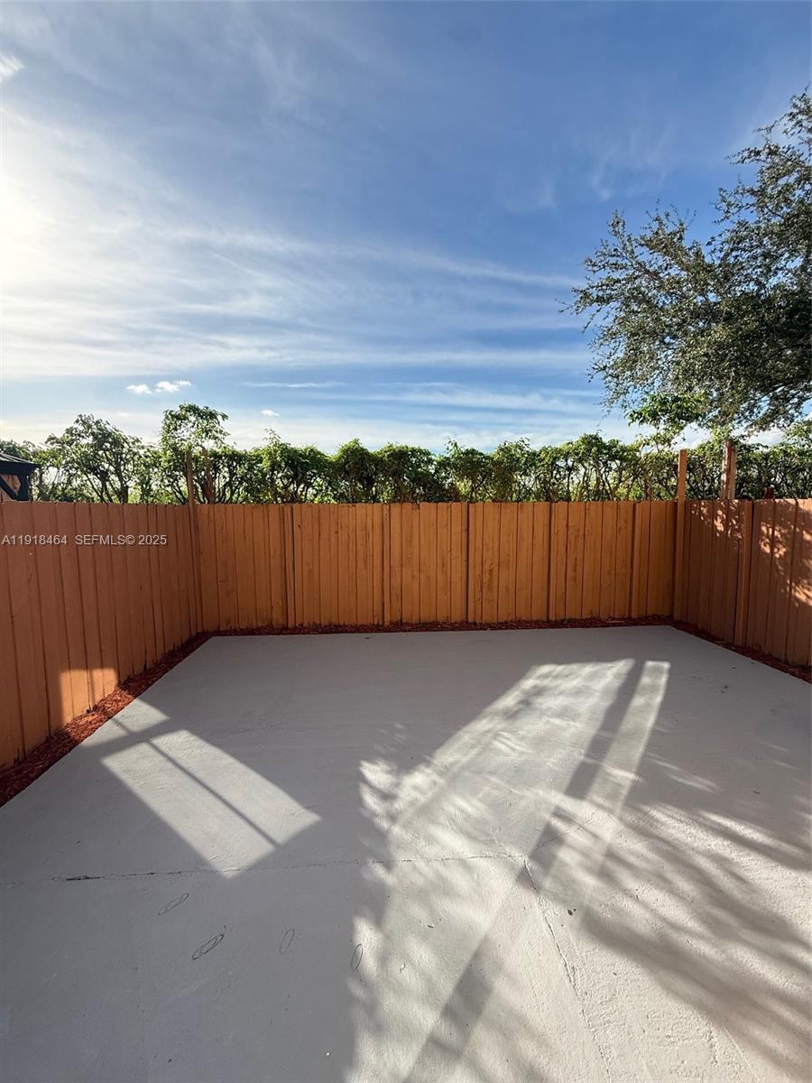 8528 SW 166th Pl #8528 Miami, FL 33193