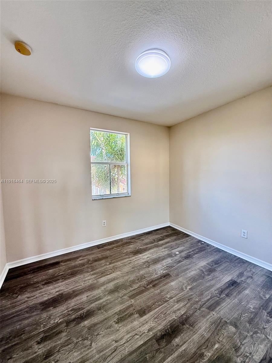 8528 SW 166th Pl #8528 Miami, FL 33193