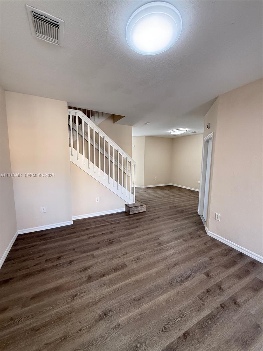 8528 SW 166th Pl #8528 Miami, FL 33193