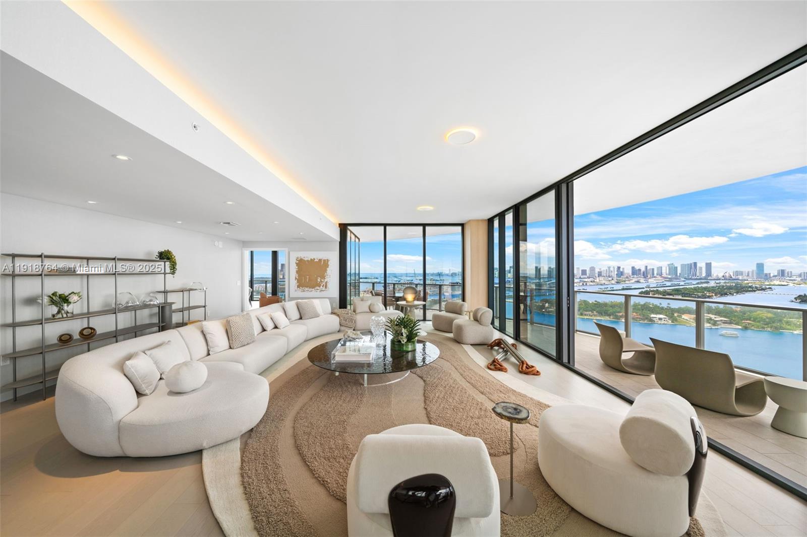 500 Alton #3402.03 Miami Beach, FL 33139