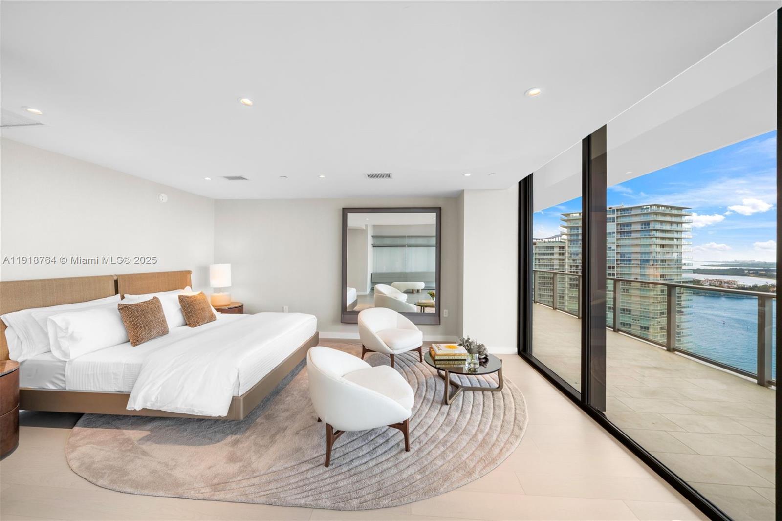 500 Alton #3402.03 Miami Beach, FL 33139