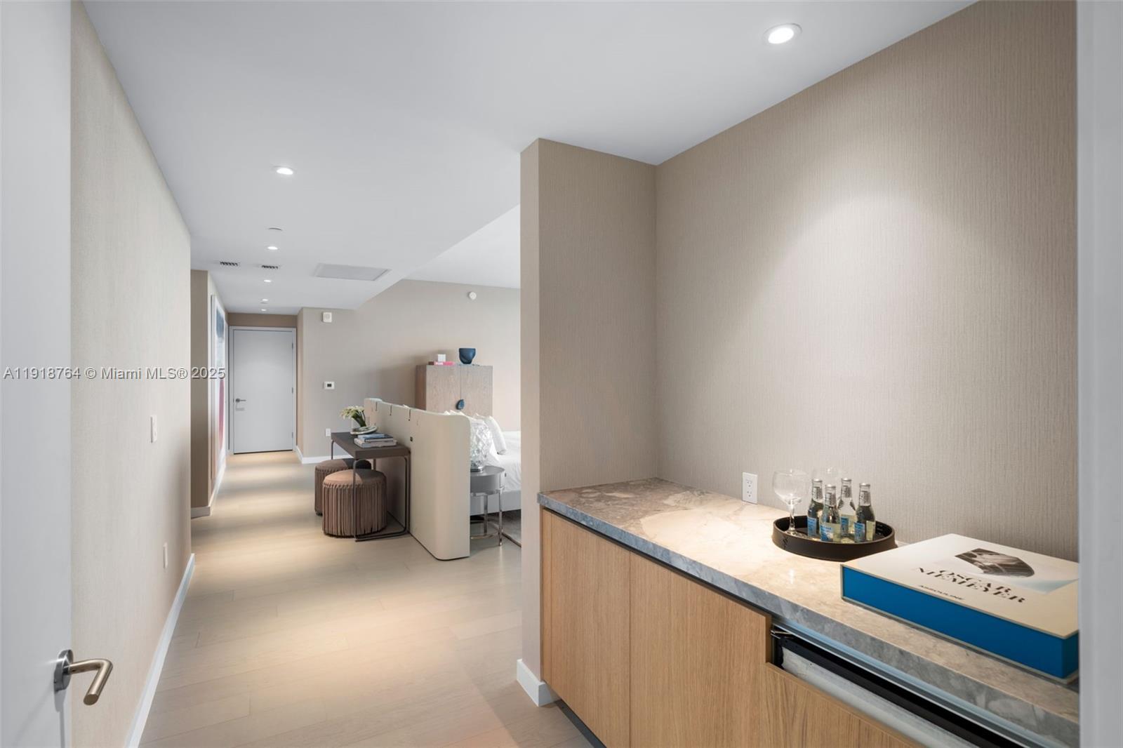 500 Alton #3402.03 Miami Beach, FL 33139