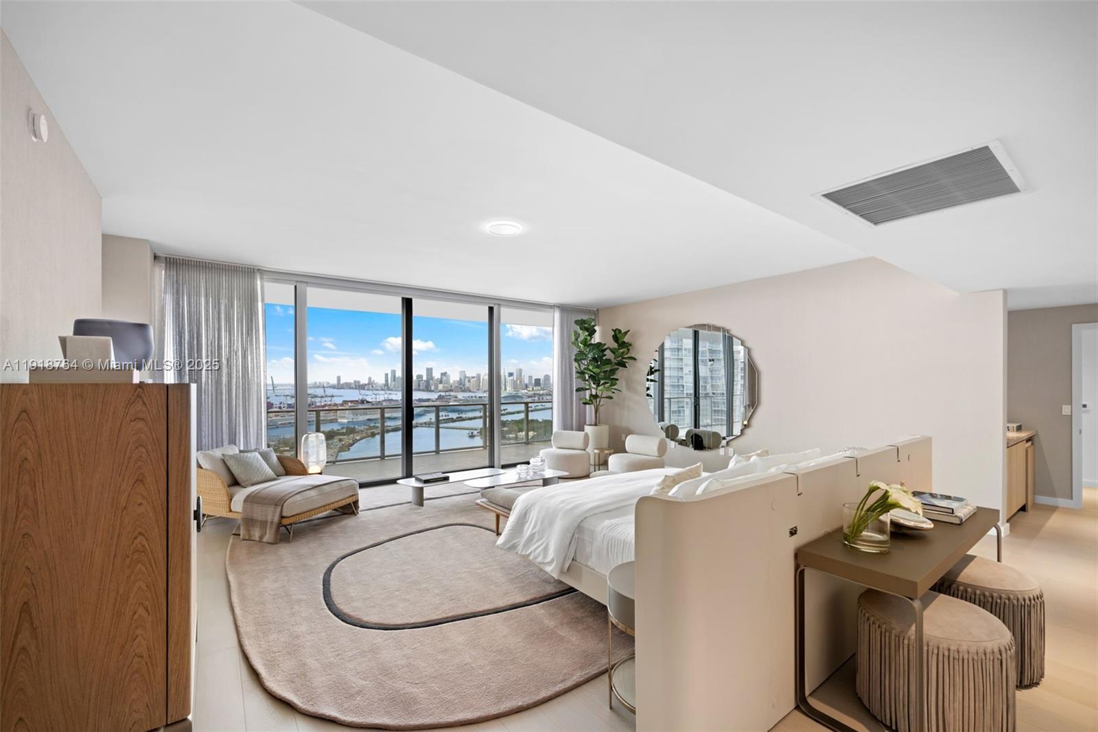 500 Alton #3402.03 Miami Beach, FL 33139