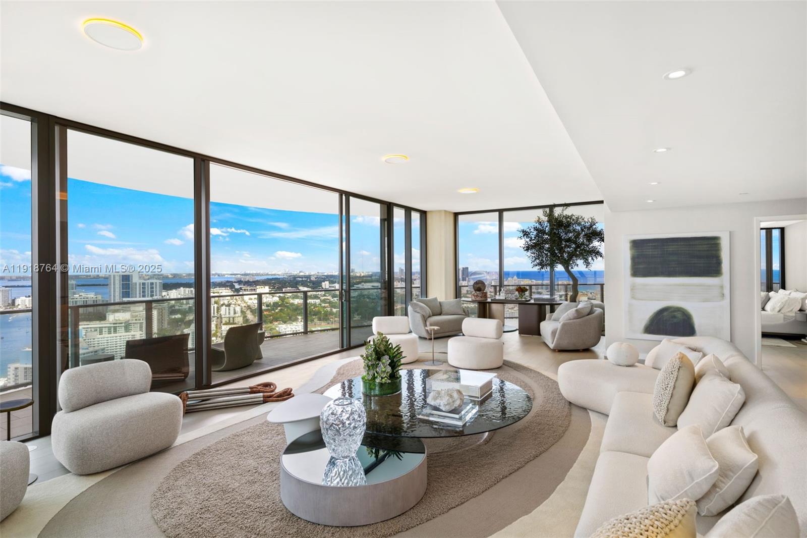 500 Alton #3402.03 Miami Beach, FL 33139