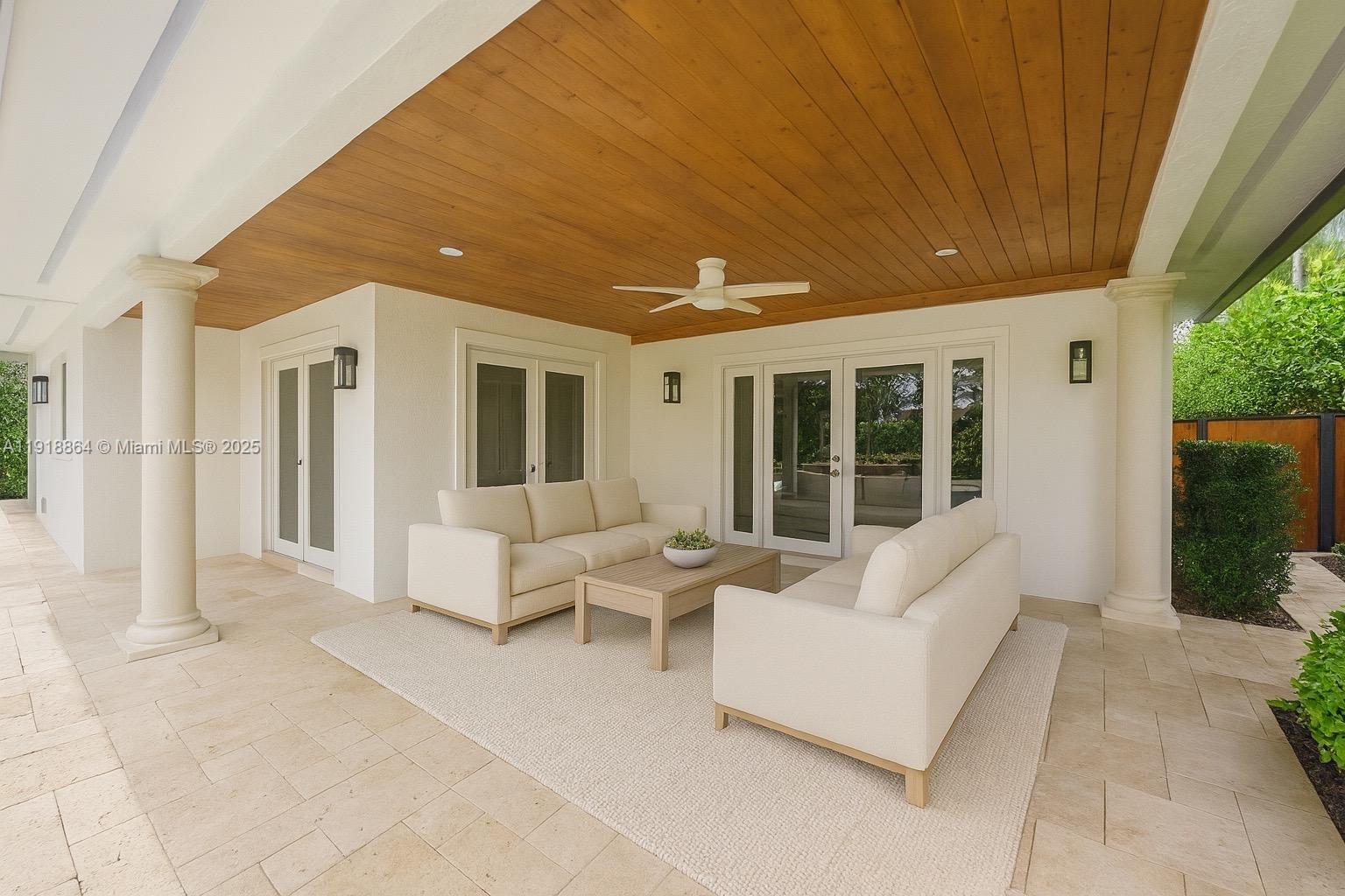 13045 Ortega Ln North Miami, FL 33181