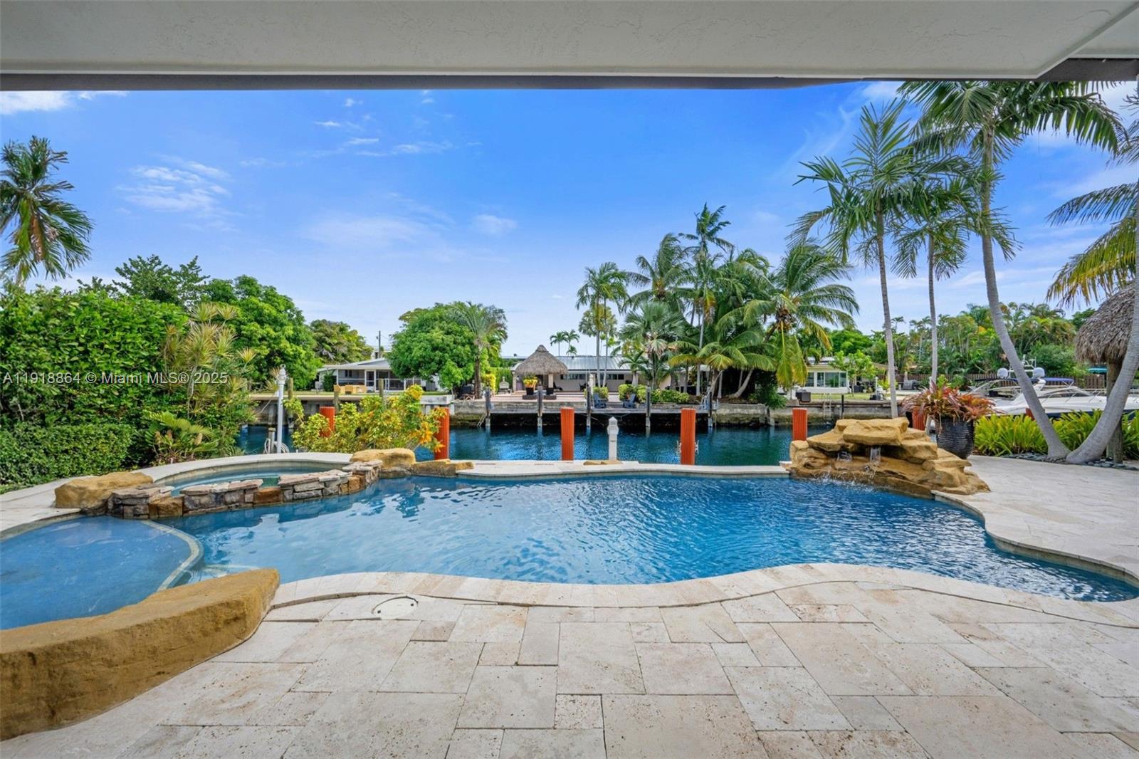 13045 Ortega Ln North Miami, FL 33181