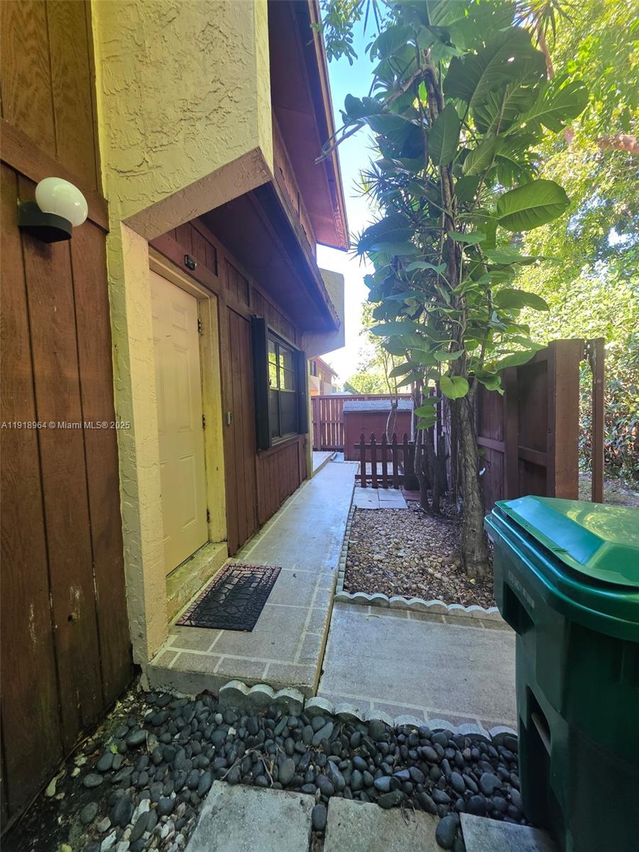 7034 SW 114th Pl #H51 Miami, FL 33173