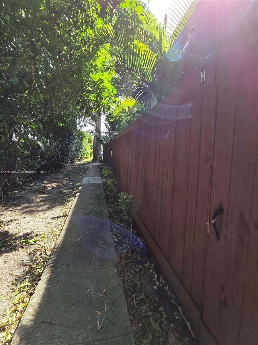 7034 SW 114th Pl #H51 Miami, FL 33173