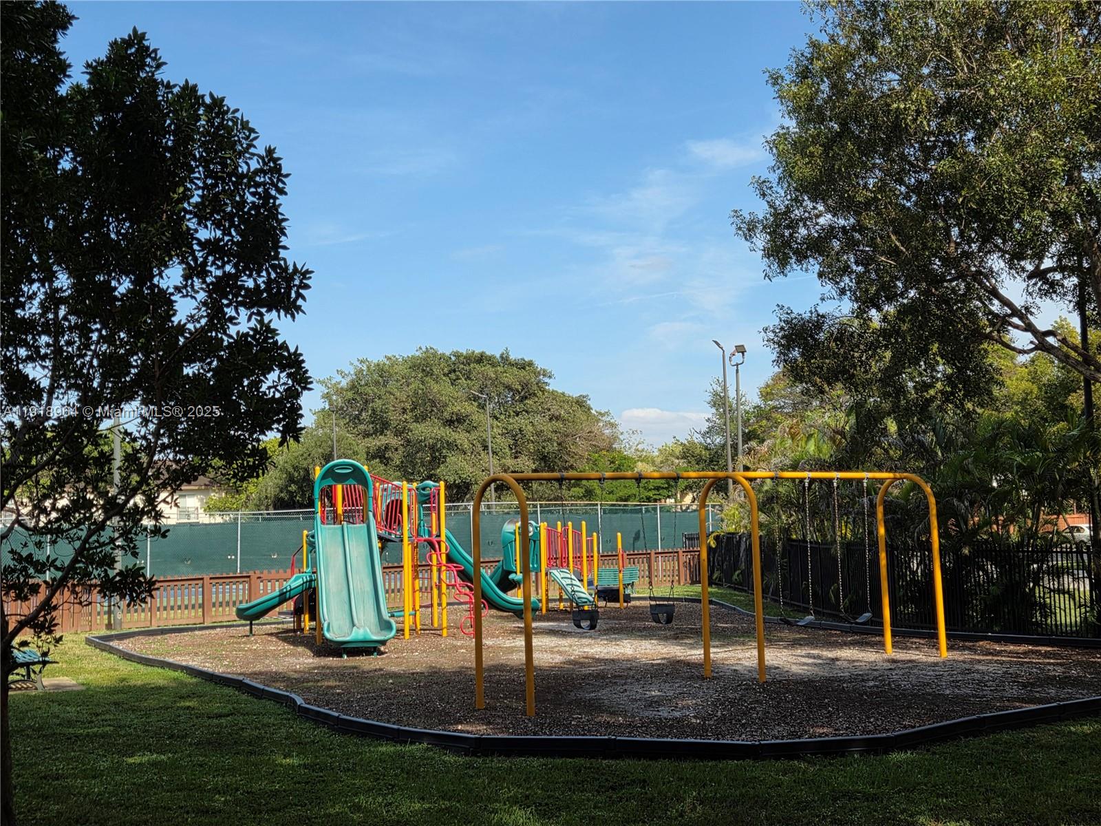 7034 SW 114th Pl #H51 Miami, FL 33173