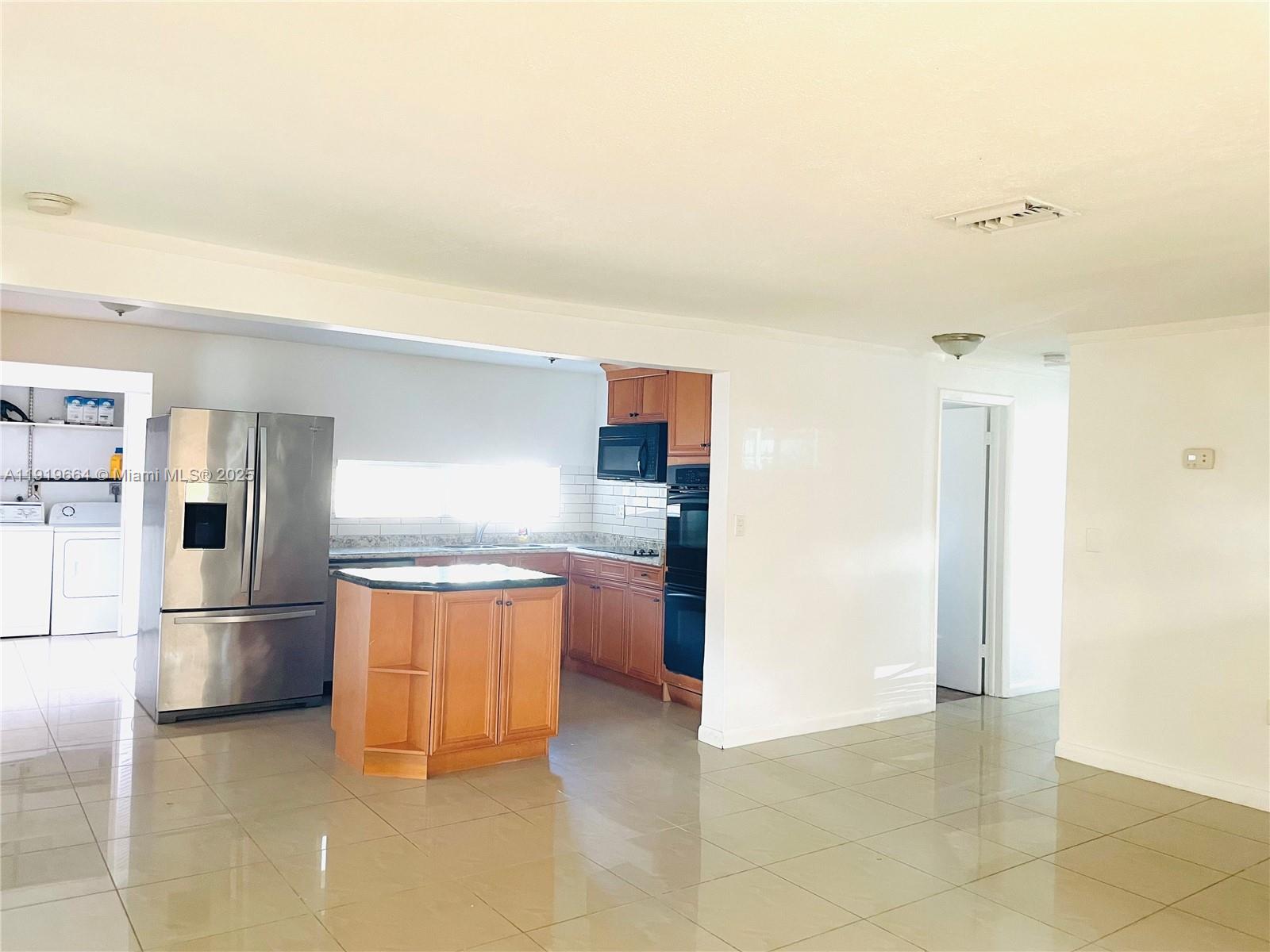 5601 Freedom St #5601