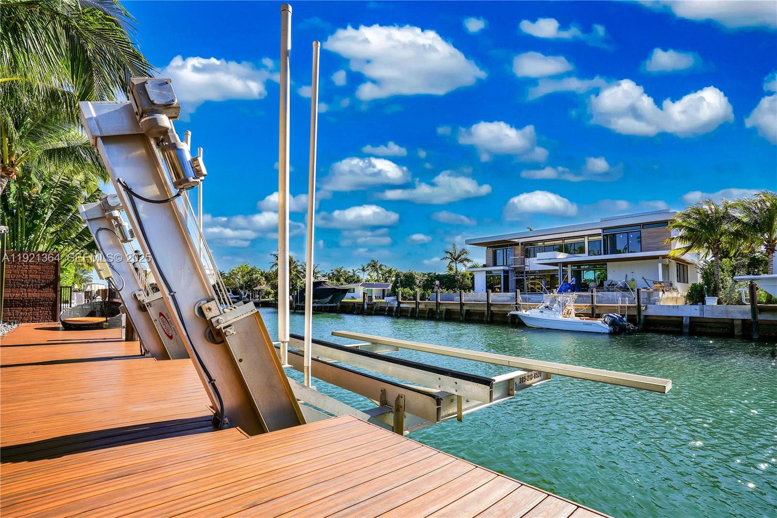 2130 NE 122nd Rd North Miami, FL 33181