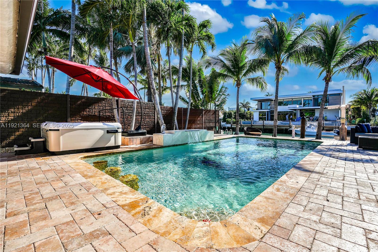 2130 NE 122nd Rd North Miami, FL 33181