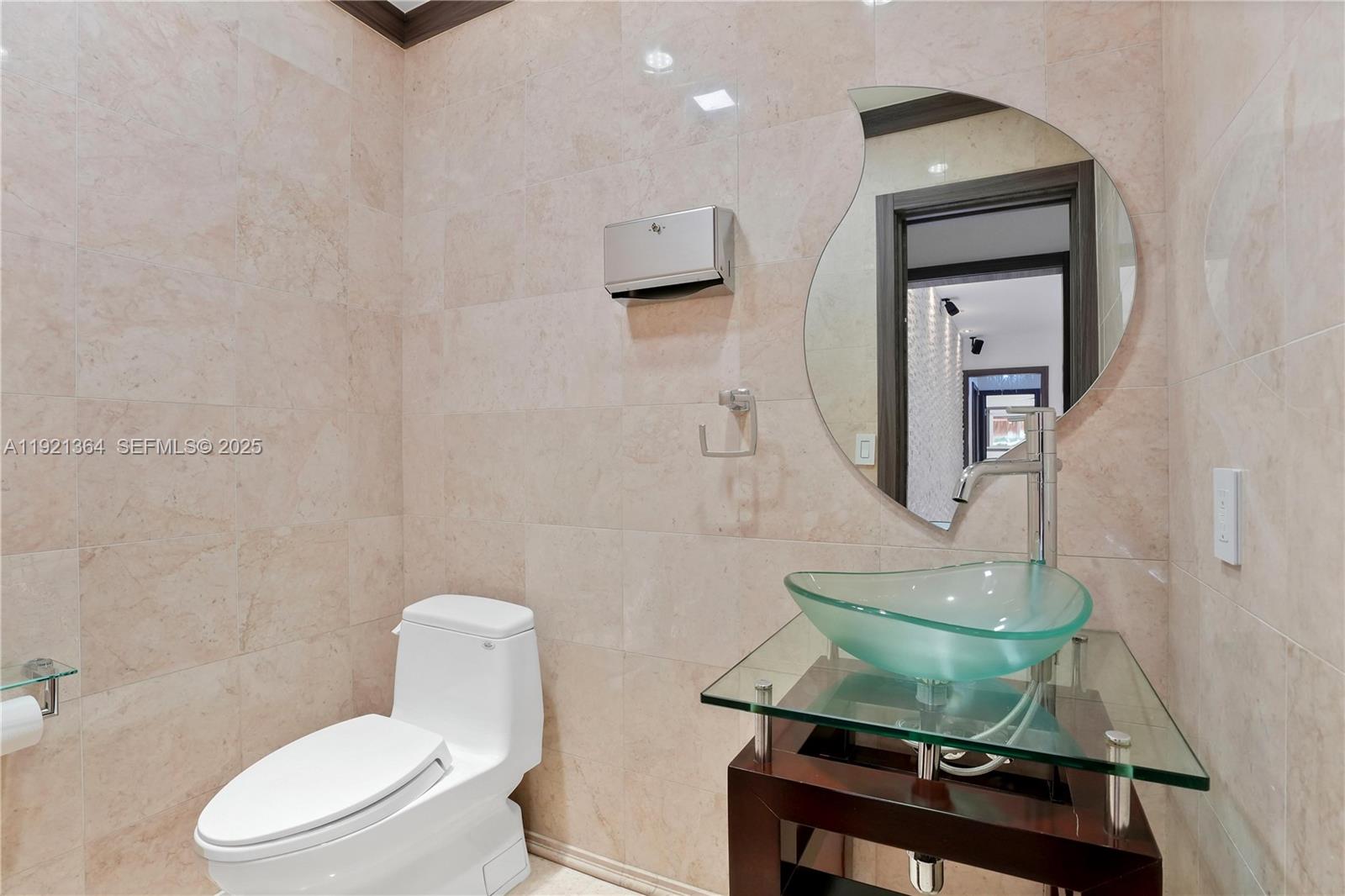 2130 NE 122nd Rd North Miami, FL 33181