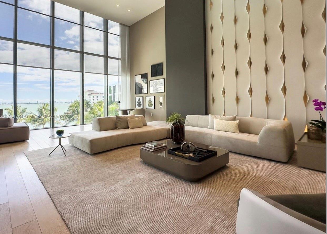 image Icon Bay Condo19