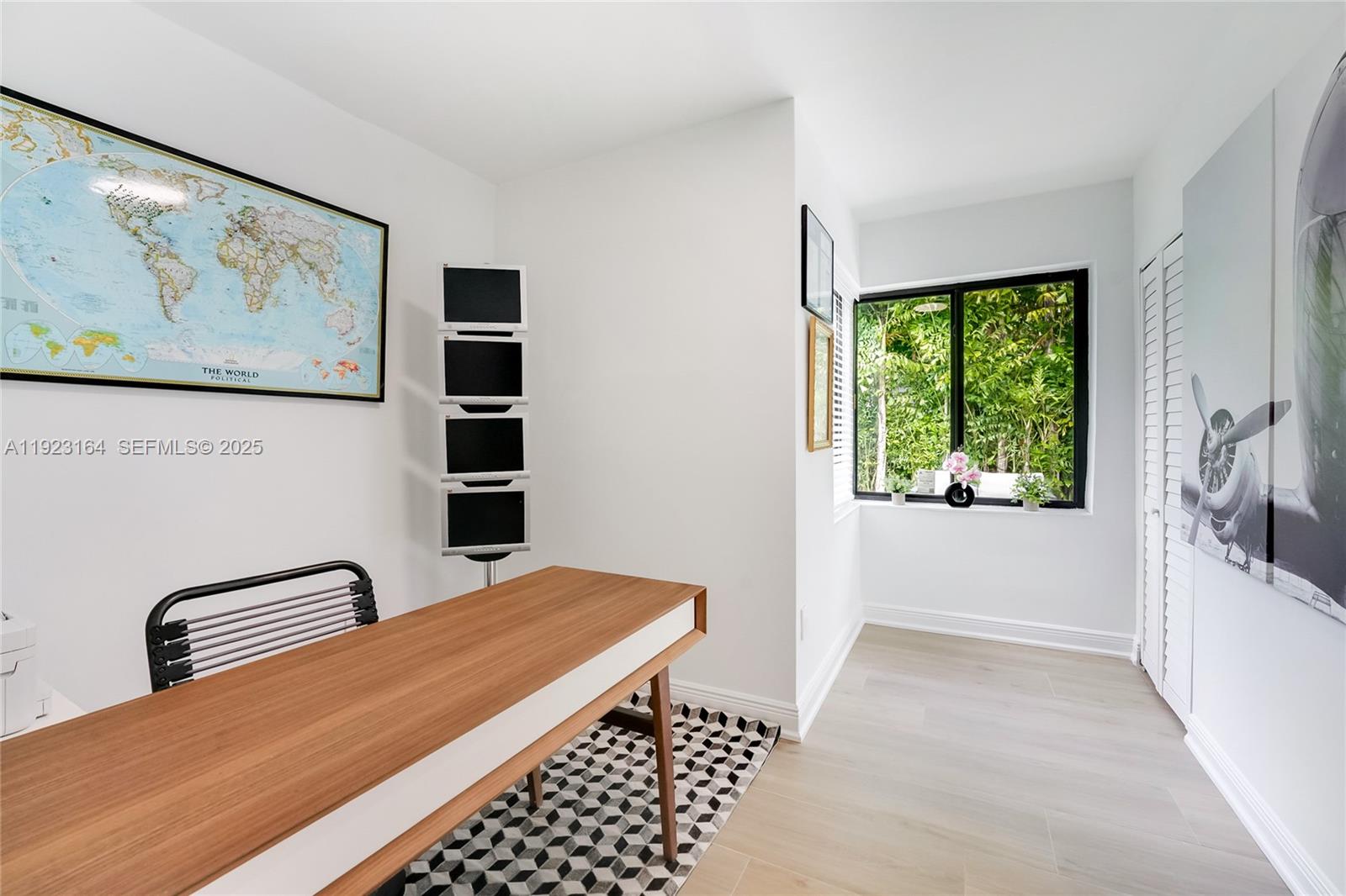 7553 W Treasure Dr North Bay Village, FL 33141