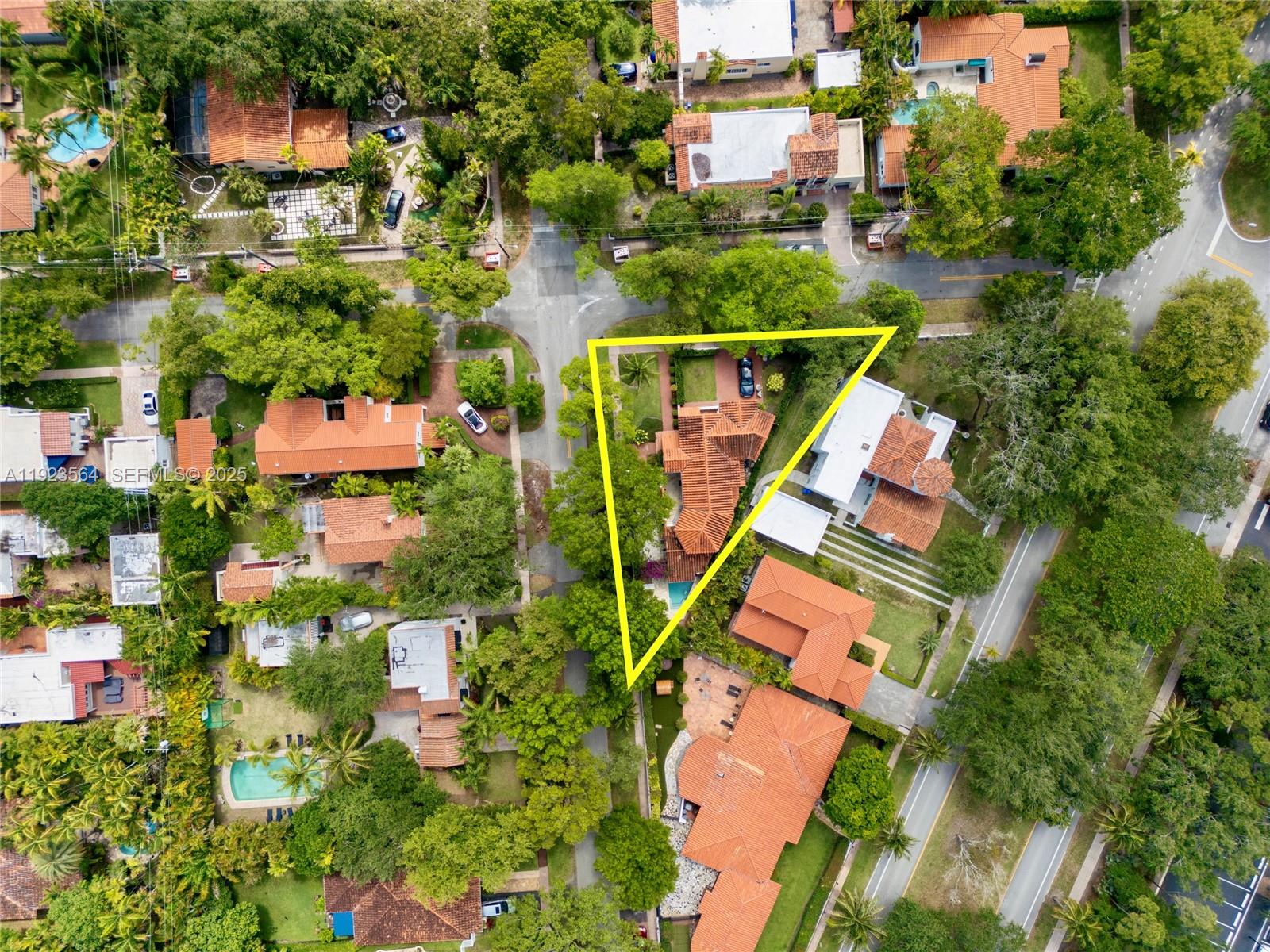 1900 Pizarro St Coral Gables, FL 33134