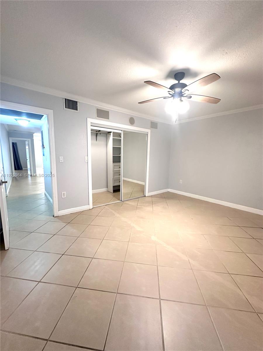 6442 Milk Wagon Ln Miami Lakes, FL 33014