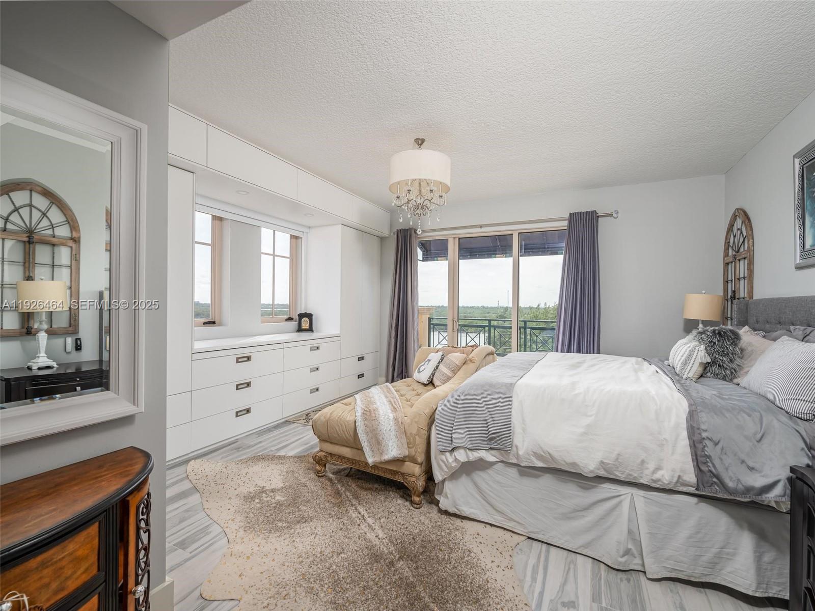 3415 N Ocean Dr #605 Hollywood, FL 33019