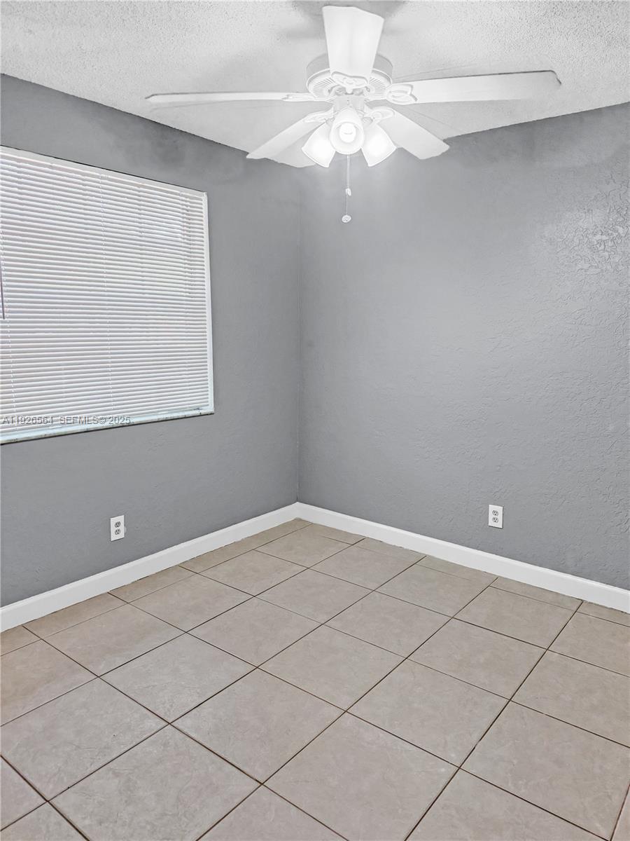 10313 NW 8th St #205 Pembroke Pines, FL 33026