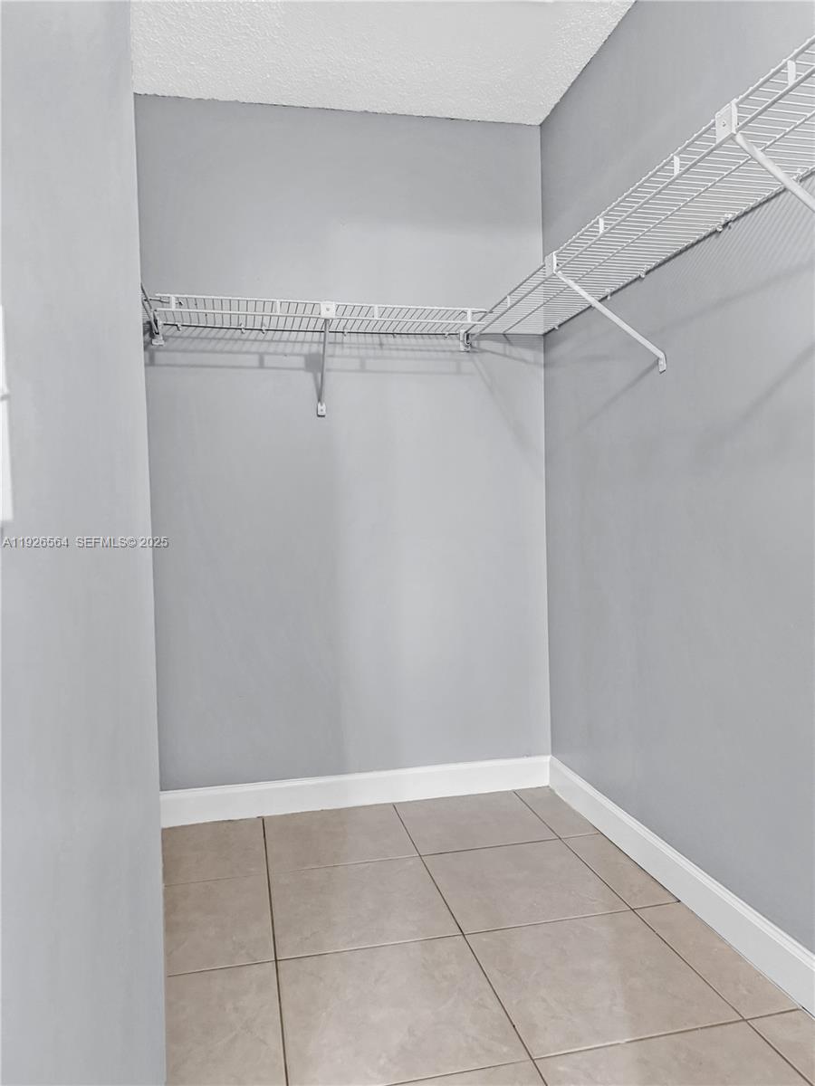 10313 NW 8th St #205 Pembroke Pines, FL 33026