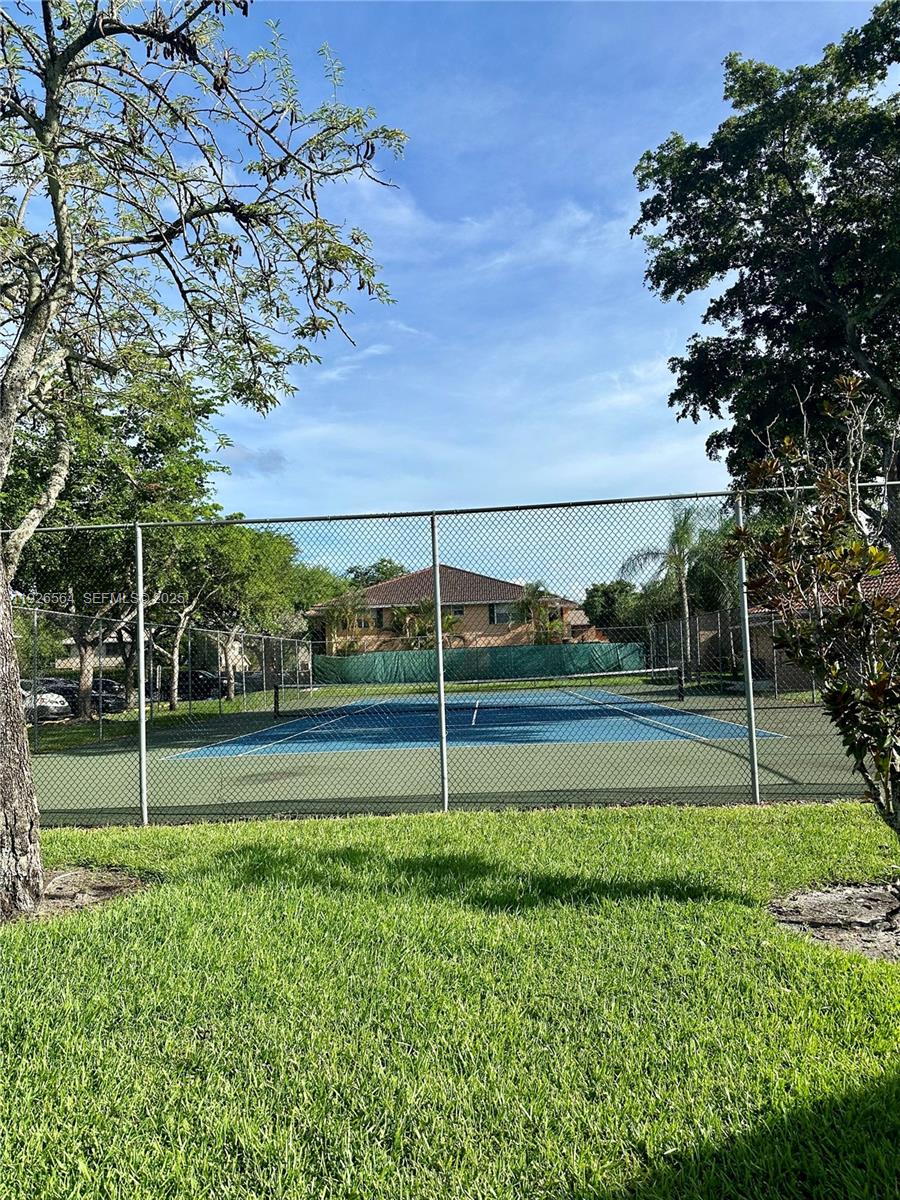 10313 NW 8th St #205 Pembroke Pines, FL 33026