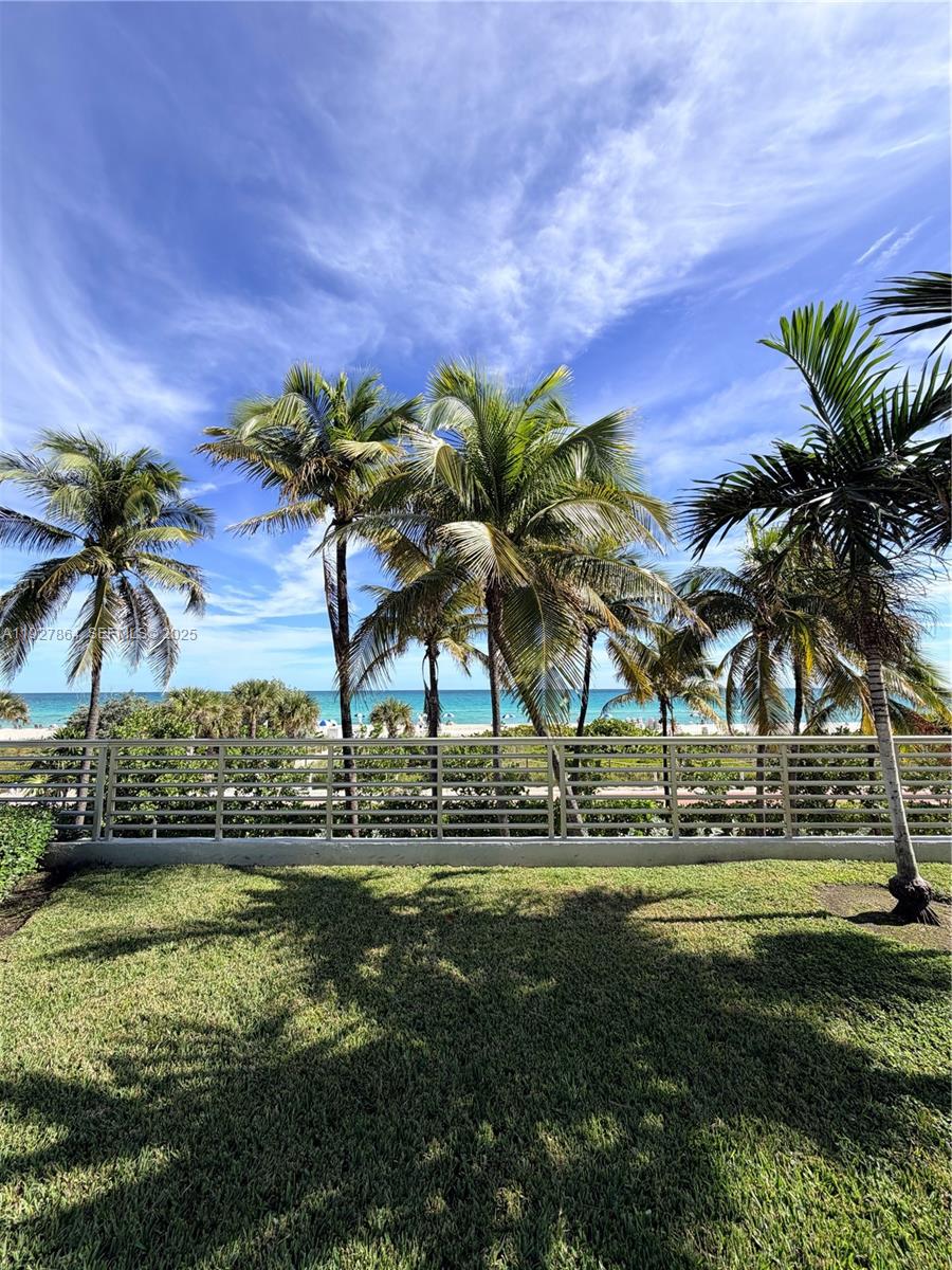 5151 Collins Ave #730 + DEN Miami Beach, FL 33140