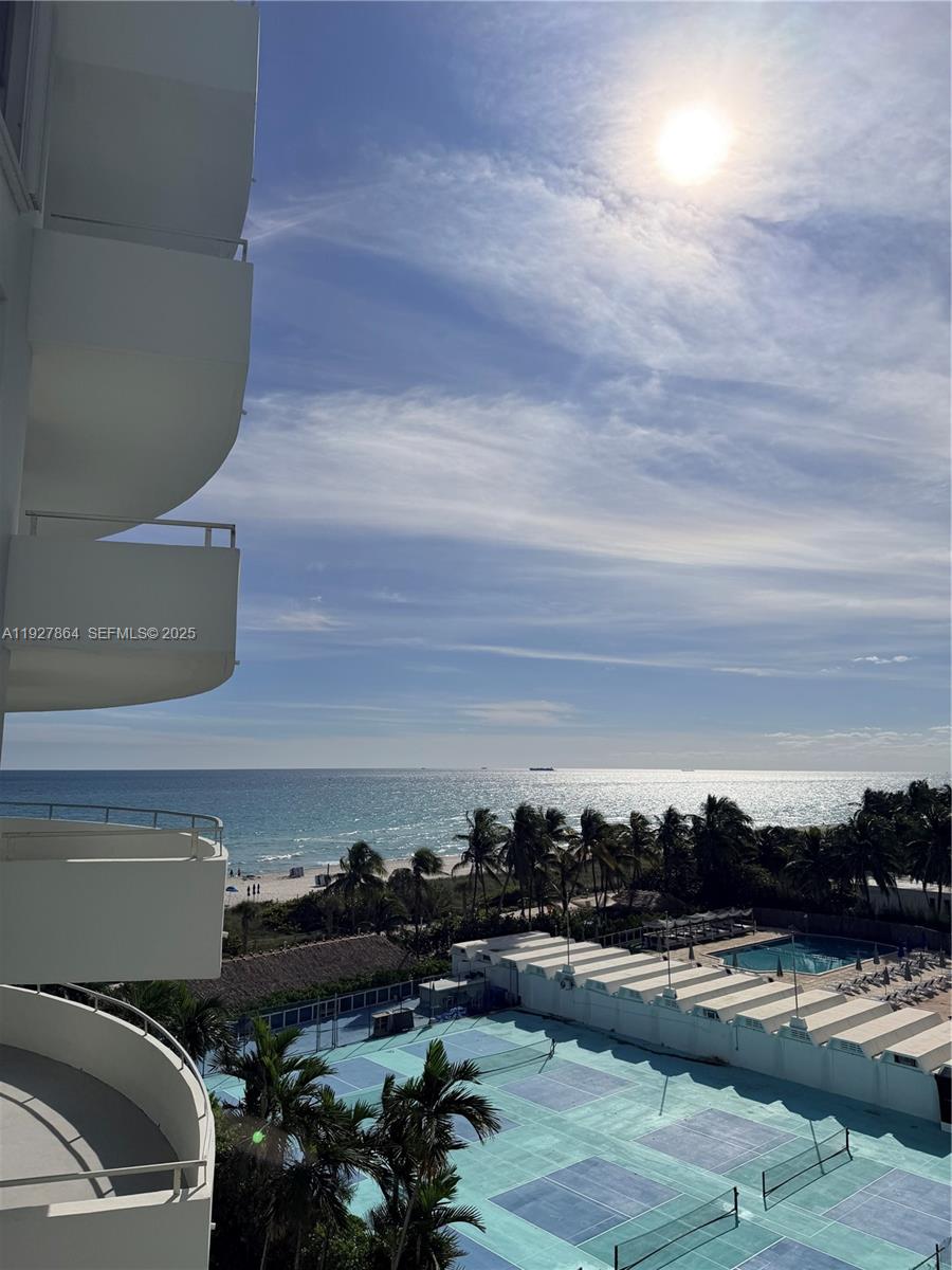 5151 Collins Ave #730 + DEN Miami Beach, FL 33140