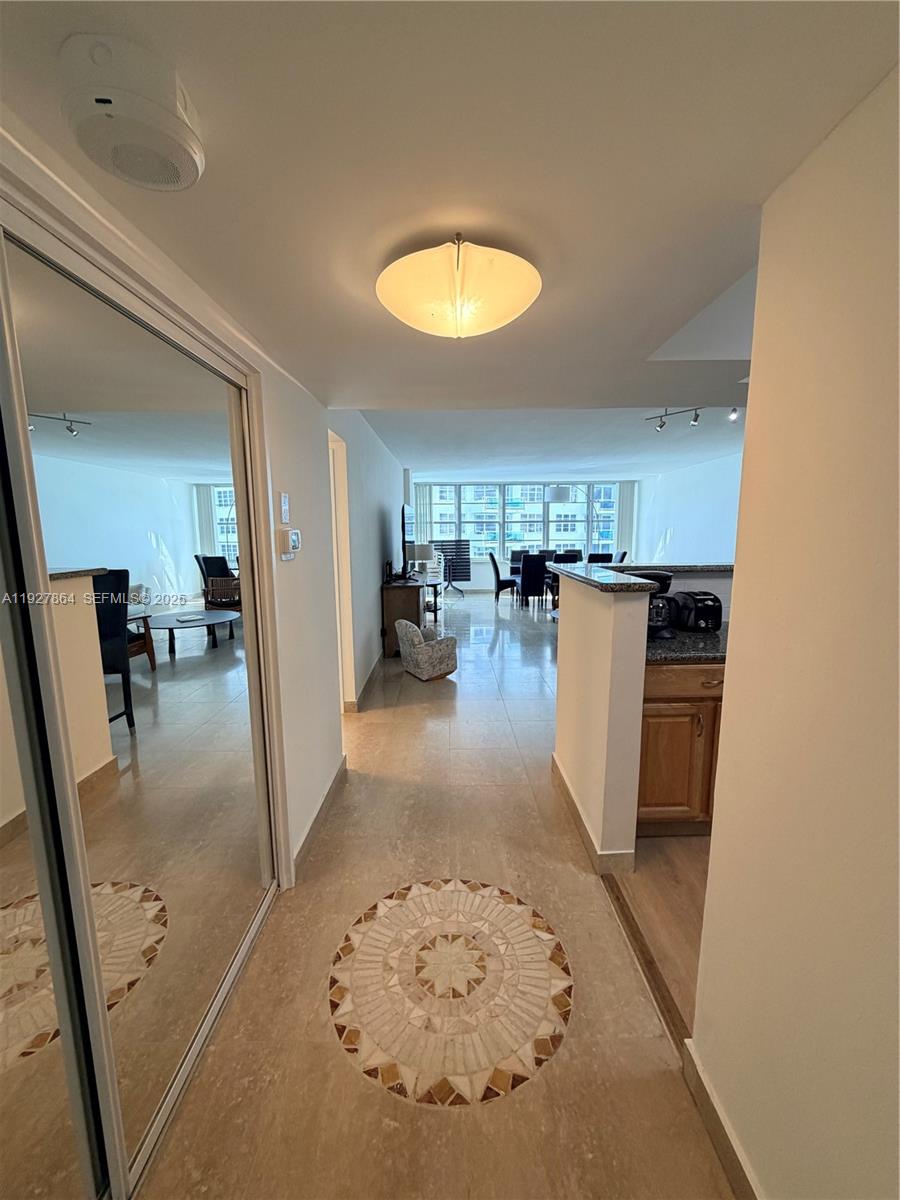 5151 Collins Ave #730 + DEN Miami Beach, FL 33140