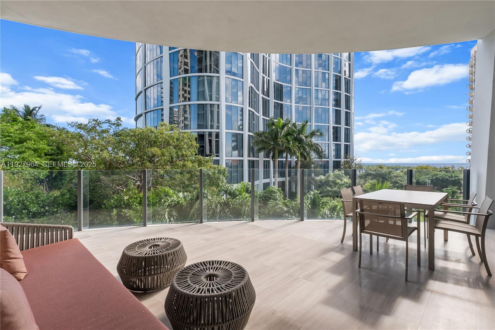 2821 S Bayshore Dr #5A Miami, FL 33133