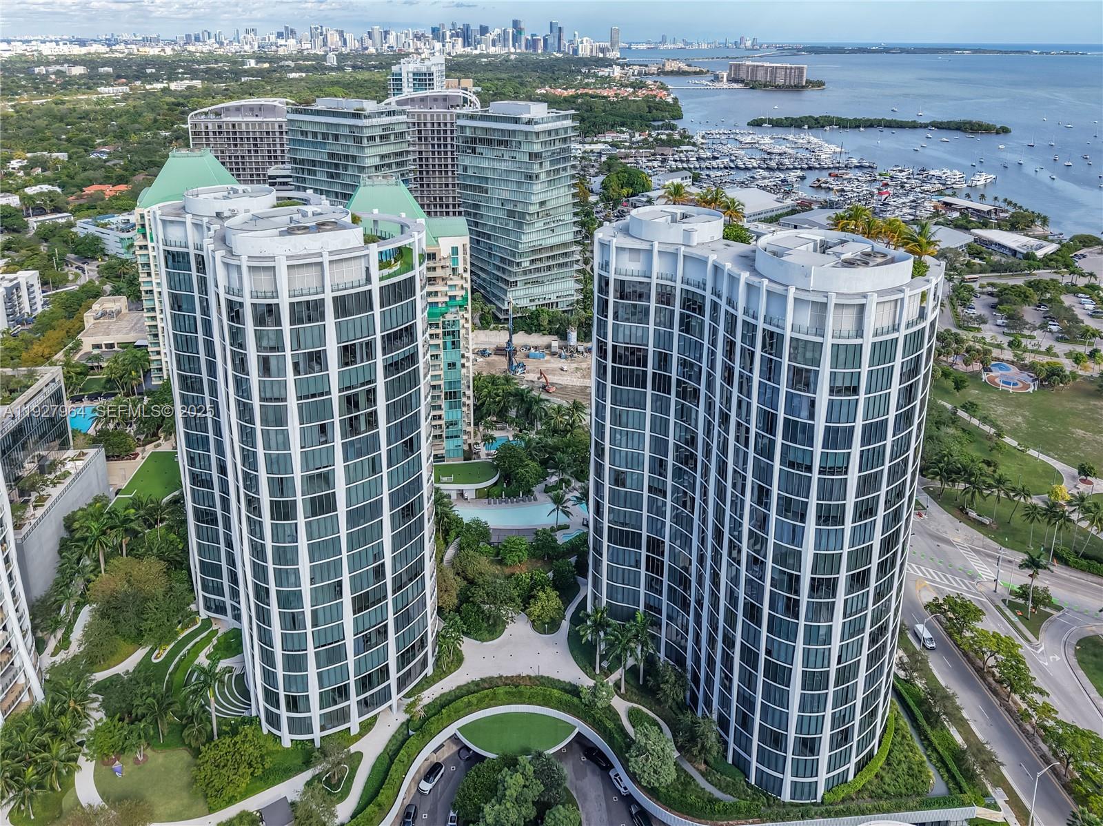 2821 S Bayshore Dr #5A Miami, FL 33133