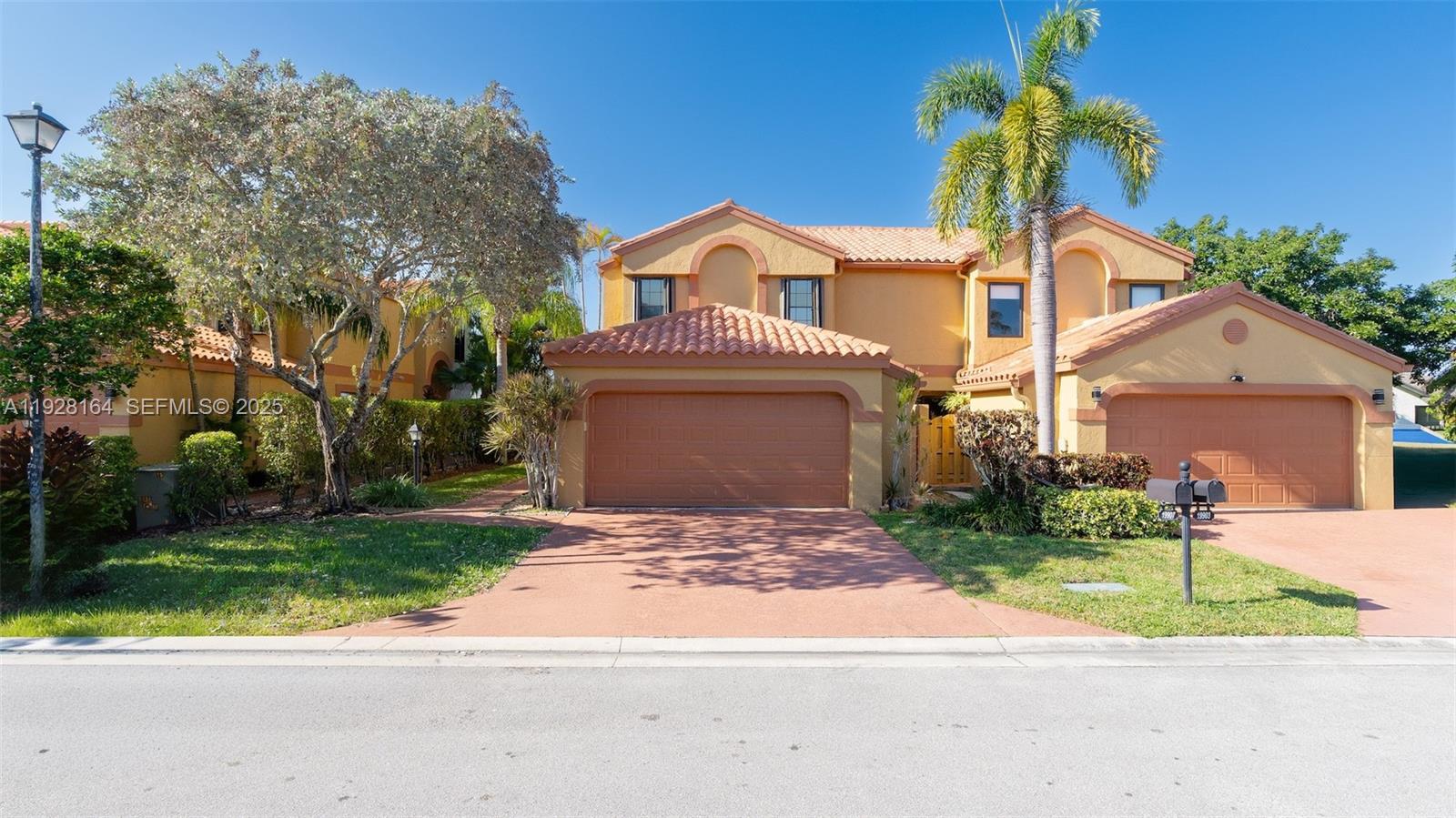 19907 Villa Lante Pl Boca Raton, FL 33434