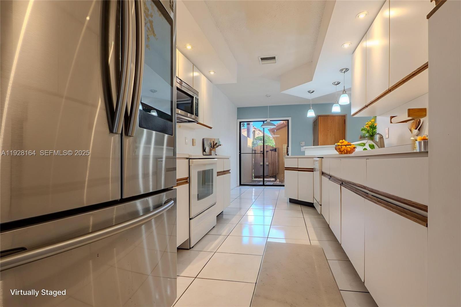 19907 Villa Lante Pl Boca Raton, FL 33434