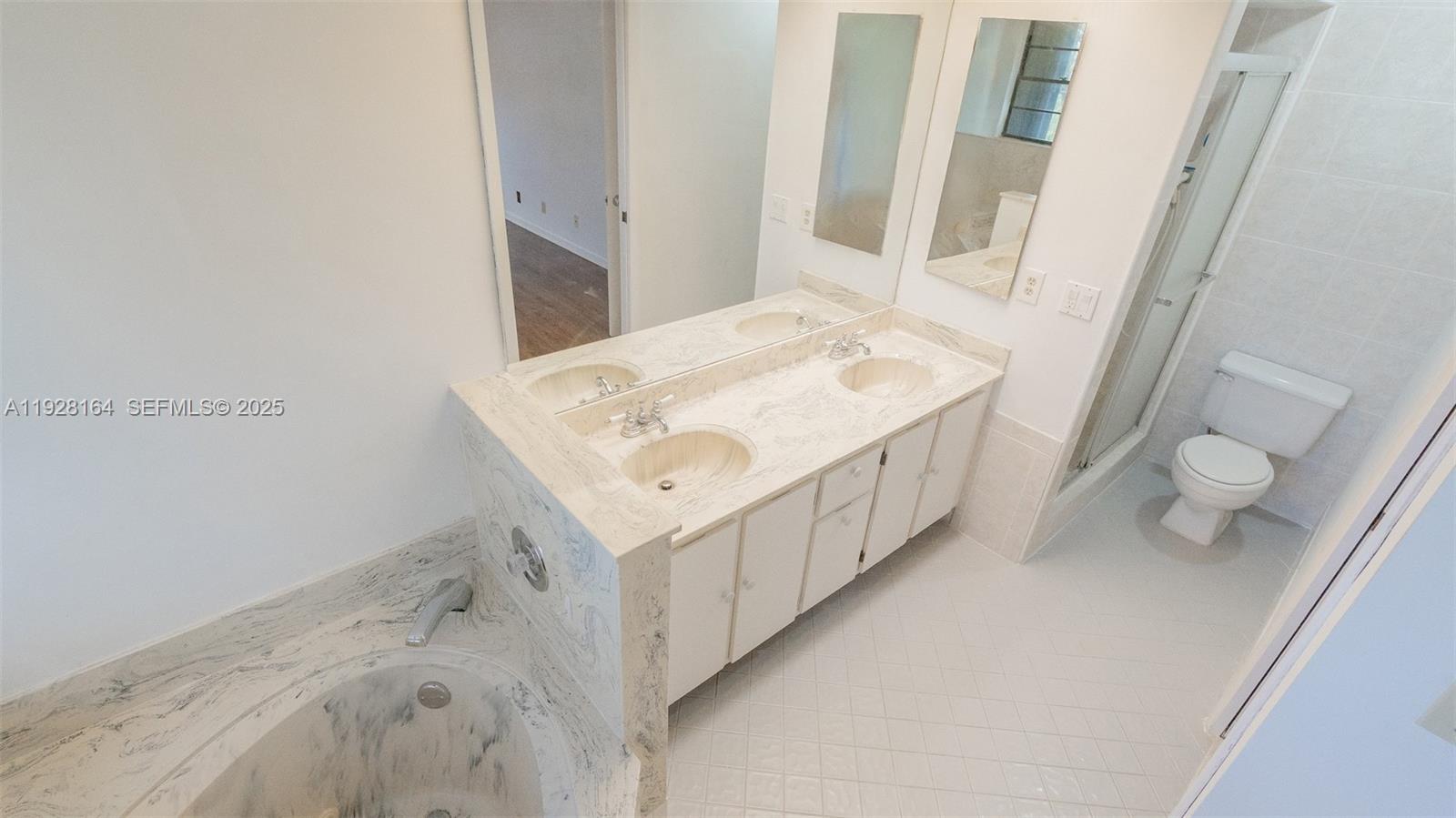 19907 Villa Lante Pl Boca Raton, FL 33434