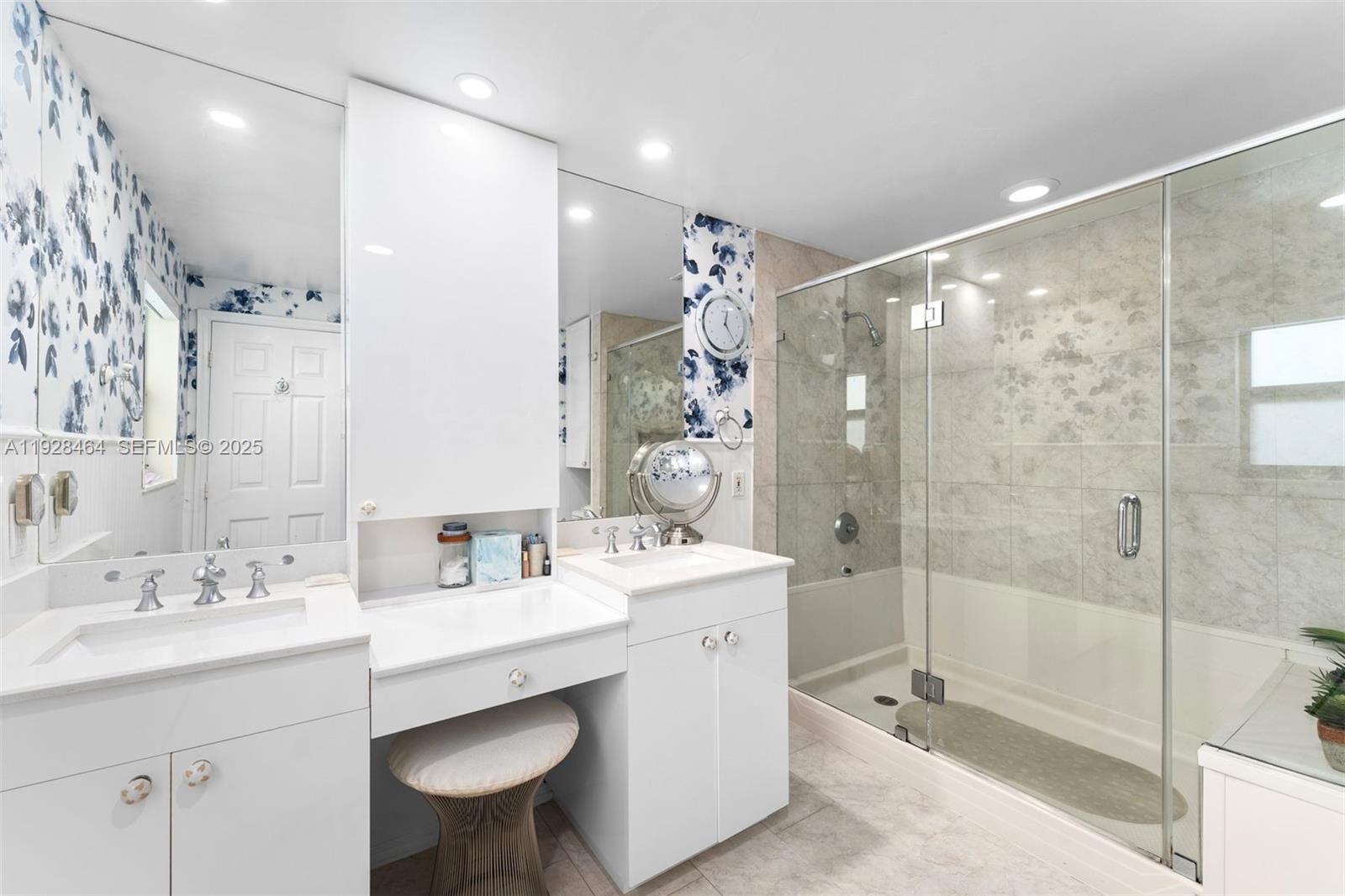 550 W 51st St Miami Beach, FL 33140