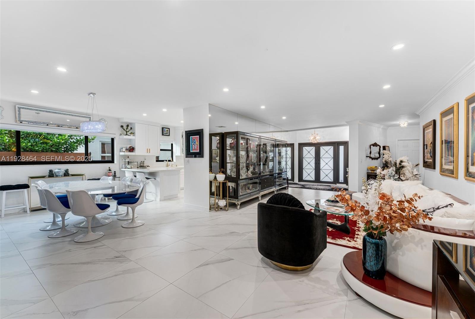 550 W 51st St Miami Beach, FL 33140