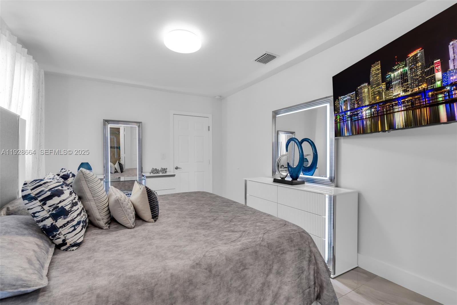 3130 NW 102nd St Miami, FL 33147