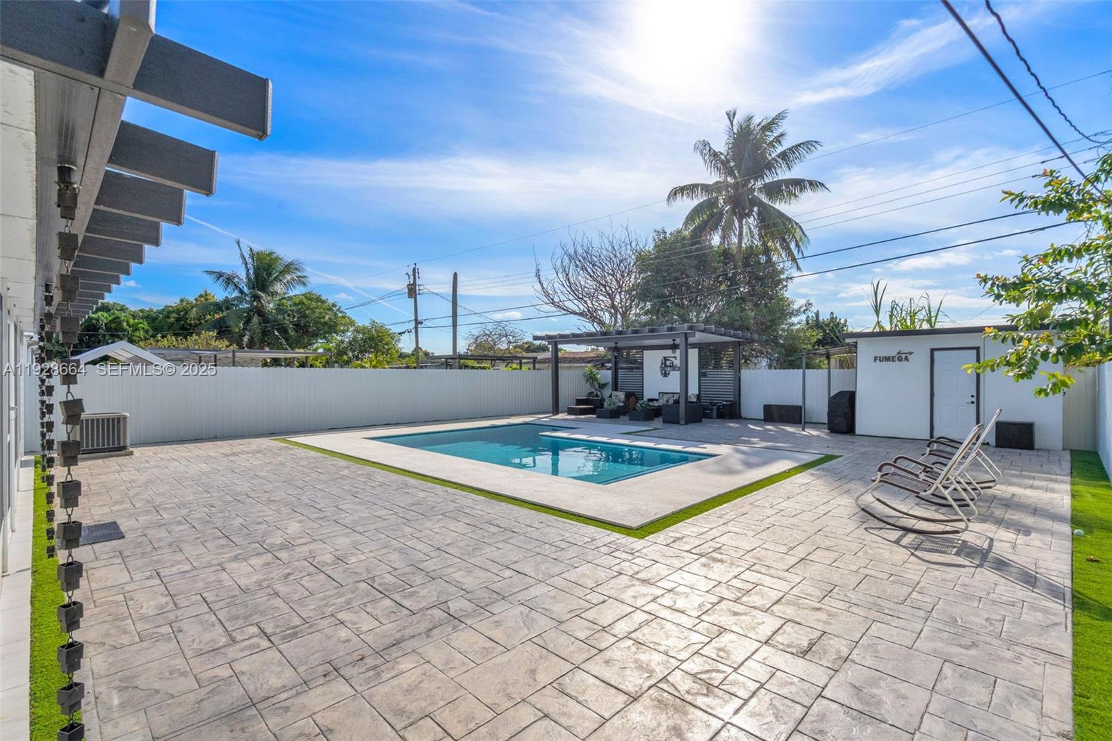 3130 NW 102nd St Miami, FL 33147