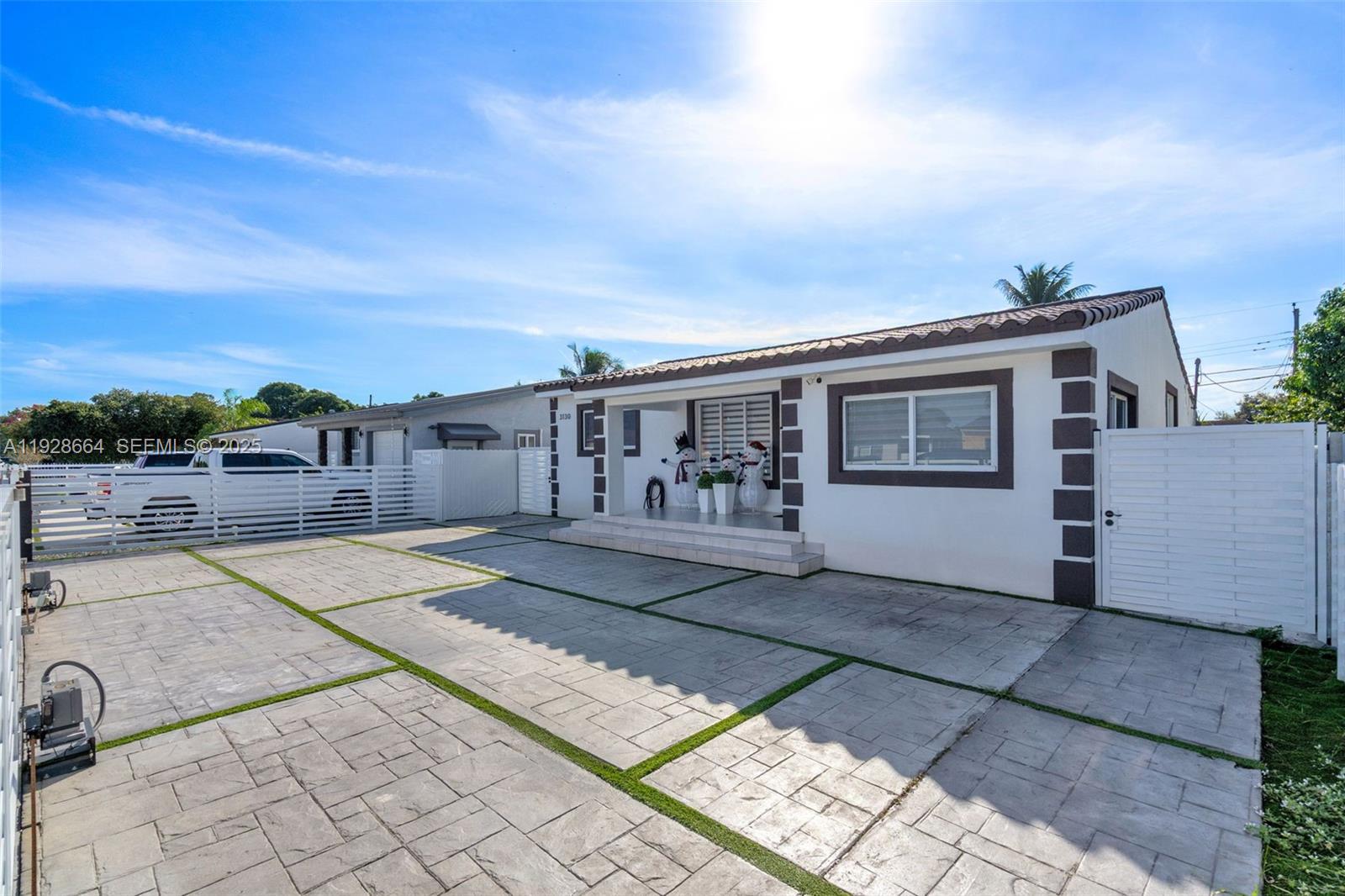 3130 NW 102nd St Miami, FL 33147