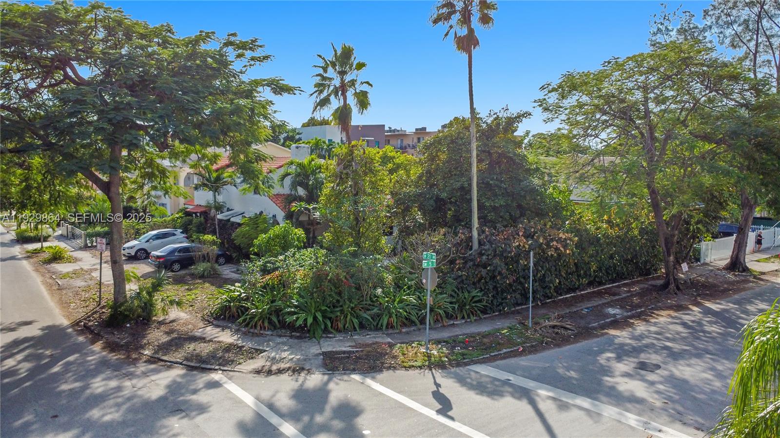 512 SW 21st Ave Miami, FL 33135